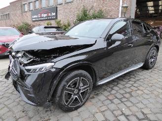 Voiture accidenté Mercedes GLC 300 e 4Matic coupe AMG Line 2024/1