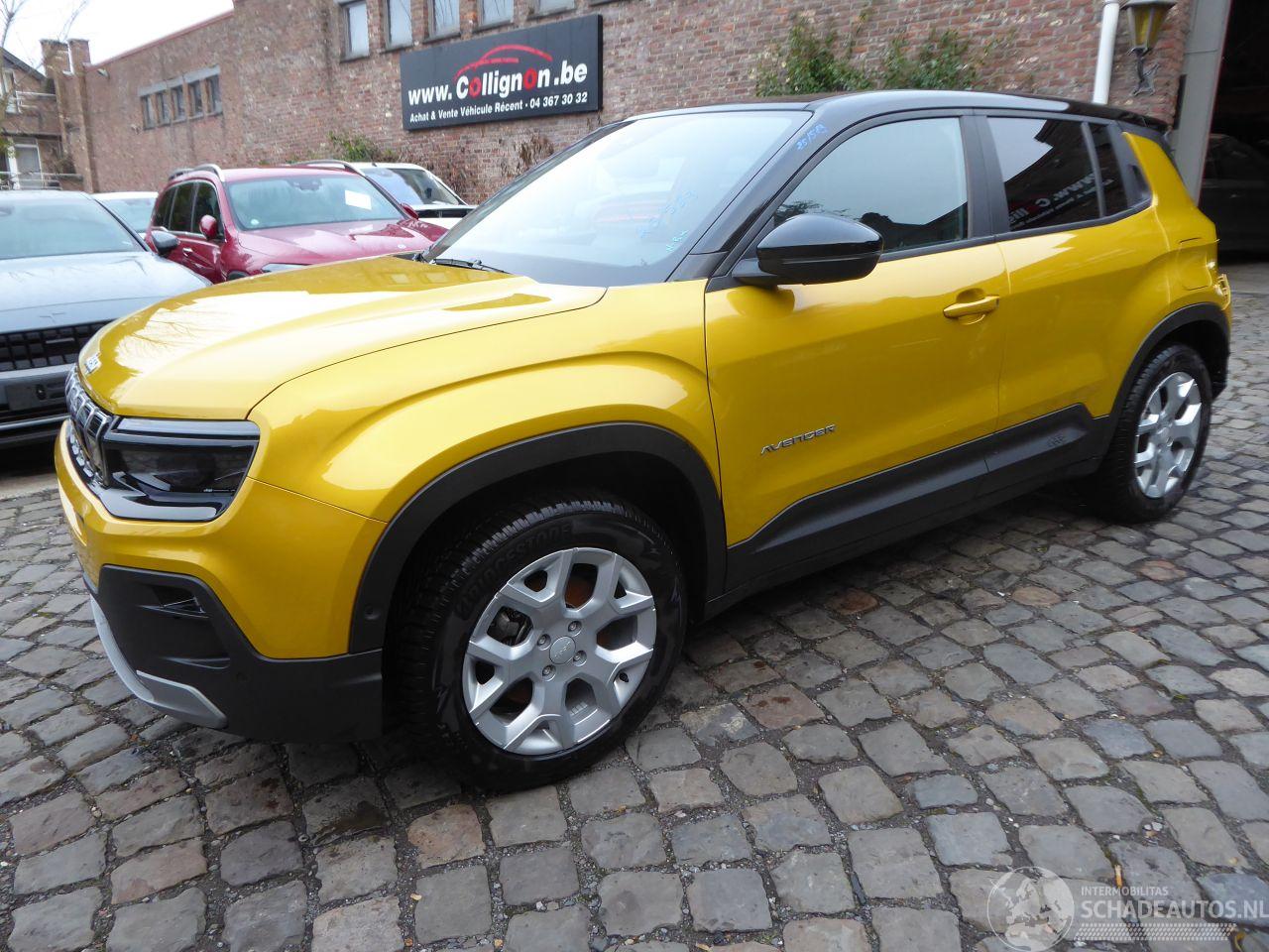 Jeep Avenger Summit Electric