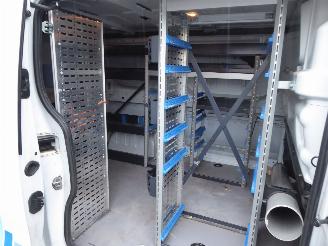 Renault Trafic Grand Confort picture 8