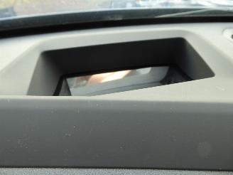 BMW iX1 30 xDrive picture 25