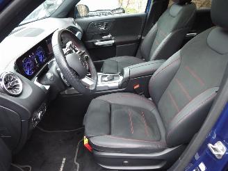 Mercedes EQB 250+ AMG Line picture 15