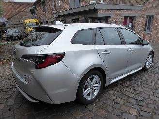 Toyota Corolla 1,8 Hybrid Comfort Touring picture 6