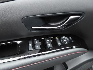 Hyundai Tucson 1.6 T-GDI Hybrid N Line Auto picture 19