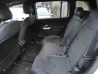 Mercedes EQB 300 4Matic AMG Line picture 15