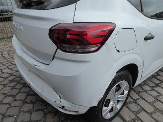 Dacia Sandero Essential picture 5