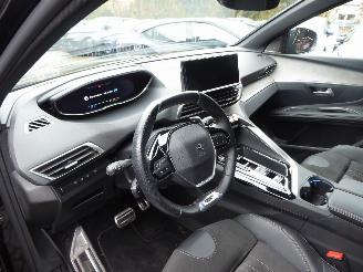 Peugeot 3008 Hybrid4 300 GT picture 15
