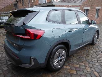 BMW iX1 30 xDrive picture 8