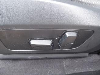 BMW iX1 30 xDrive picture 16