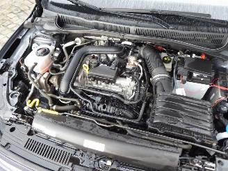 Volkswagen Polo Life picture 18