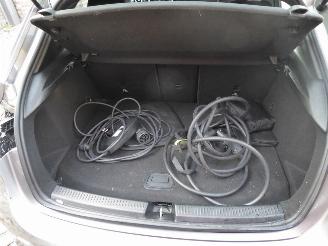 Mercedes A-klasse 250 e picture 8