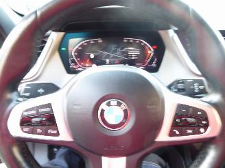 BMW 1-serie 116 i Advantage picture 13