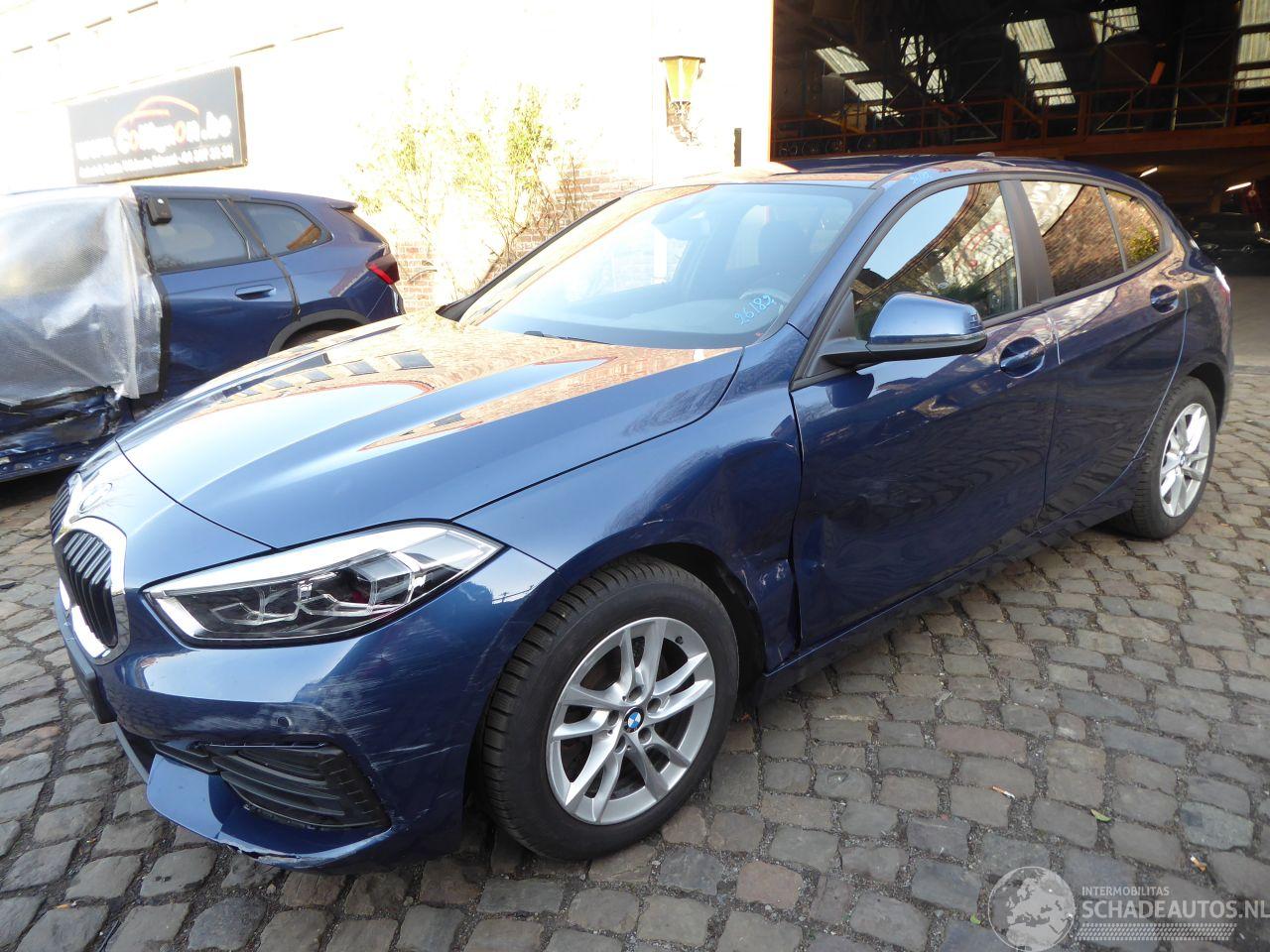 BMW 1-serie 116 i Advantage