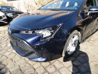 Toyota Corolla Touring Sports Hybrid picture 2