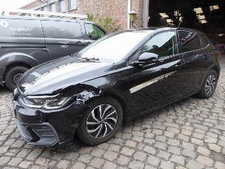 Schadeauto Volkswagen Polo Life 2024/2