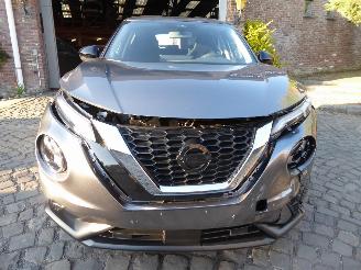 Nissan Juke 1.0 DIG-T ACENTA picture 3