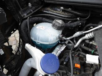 Peugeot 2008 e- GT picture 17