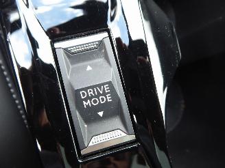 Peugeot 2008 e- GT picture 24