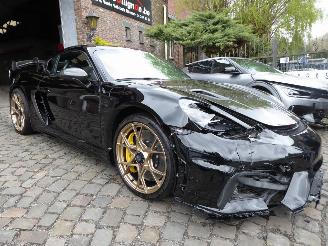 Porsche Cayman 718 Cayman GT4 RS picture 3