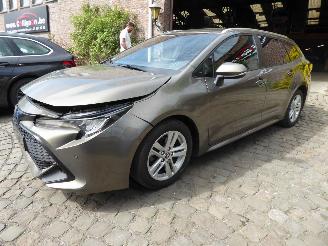 krockskadad bil auto Toyota Corolla Touring Sports Hybrid 2022/11