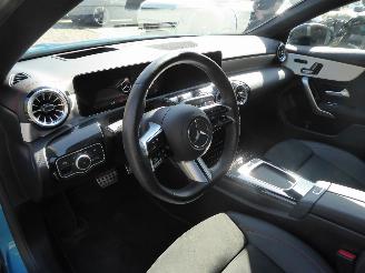 Mercedes Cla-klasse 180 AMG Line picture 12