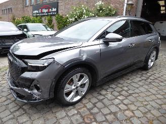 skadebil auto Audi Q4 45 e-tron S Line 2024/8