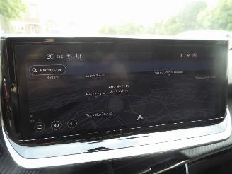 Peugeot 208 Allure picture 19