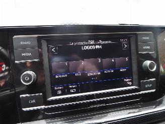 Volkswagen Polo Life picture 18