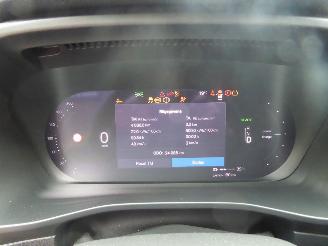 Volvo EX40 Single Motor Extended Range RWD Plus picture 18