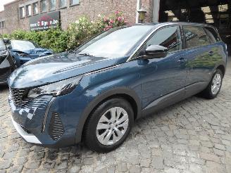 uszkodzony samochody osobowe Peugeot 5008 Active Pack 2022/7