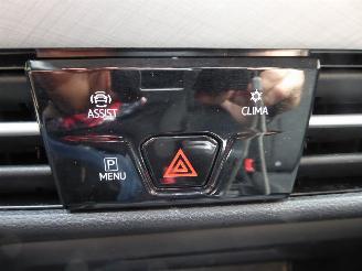 Volkswagen Golf VIII Lim. Business picture 15
