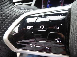Volkswagen Arteon R Line picture 24