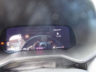 Renault Clio Techno picture 23