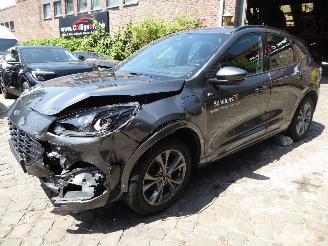 Vaurioauto  passenger cars Ford Kuga Plug-In Hybrid ST-Line 2023/7