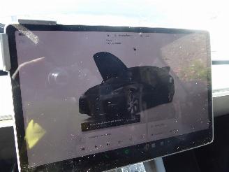 Tesla Model Y  picture 19