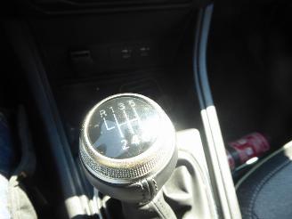 Renault Captur II Techno picture 19
