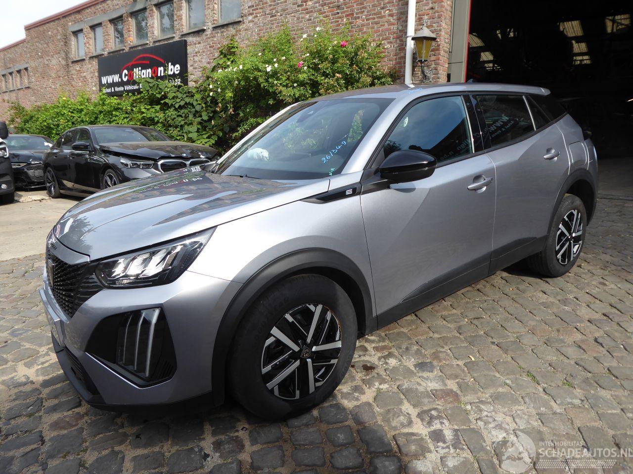 Peugeot e-2008 Active