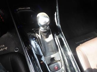 Toyota CH-R Hybrid picture 19