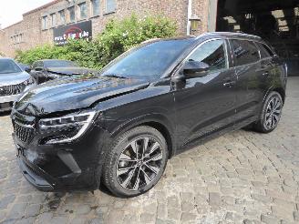 Schadeauto Renault Austral Techno 2023/10