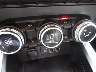 Renault Clio V Techno picture 18