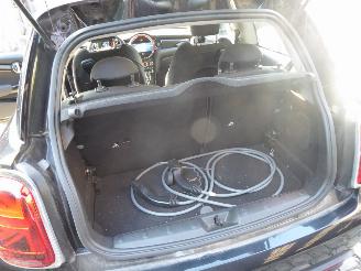 Mini Cooper SE Mini 3-trg. Cooper SE Essential Trim picture 26