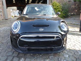 Mini Cooper SE Mini 3-trg. Cooper SE Essential Trim picture 3