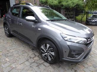 Dacia Sandero Stepway Expression picture 5