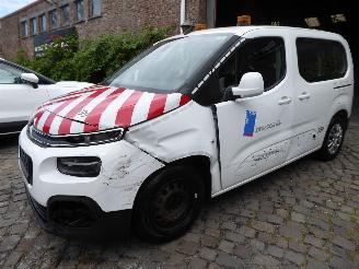 uszkodzony samochody osobowe Citroën Berlingo Multispace 2020/2