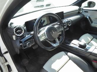 Mercedes A-klasse 180 d Limousine Pack AMG picture 10