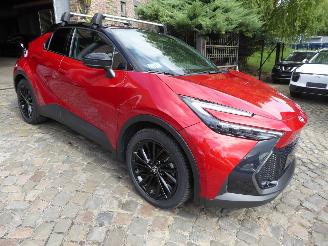 Toyota CH-R Plug-In Hybrid FWD GR Sport picture 5