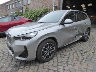 uszkodzony samochody osobowe BMW iX1 20 eDrive M Sport 2025/2