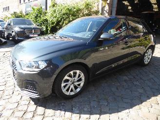 skadebil auto Audi A3 Sportback 30 TFSI advanced 2024/12