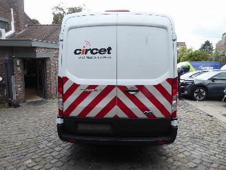 Ford Transit Trend picture 6