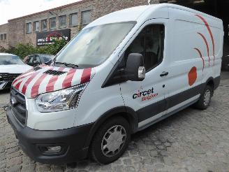 Damaged car Ford Transit Trend 2021/10