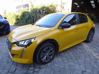 Avarii autoturisme Peugeot e-208 e- Style 2022/12